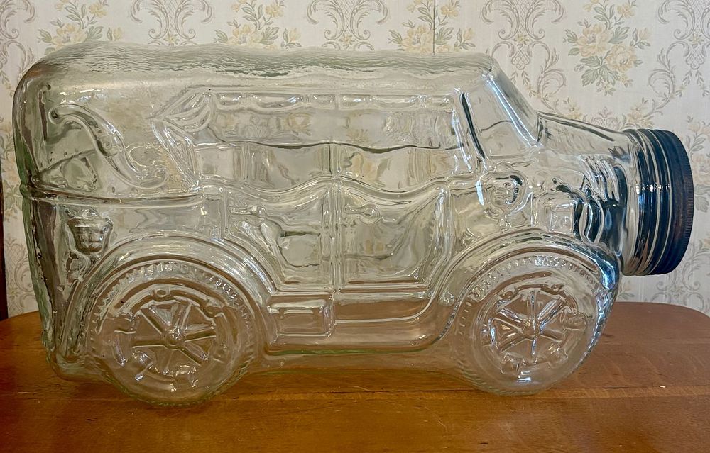 Lot 253: Large Vintage Figural Clear Pressed Glass Automobile Jar with Metal Lid
