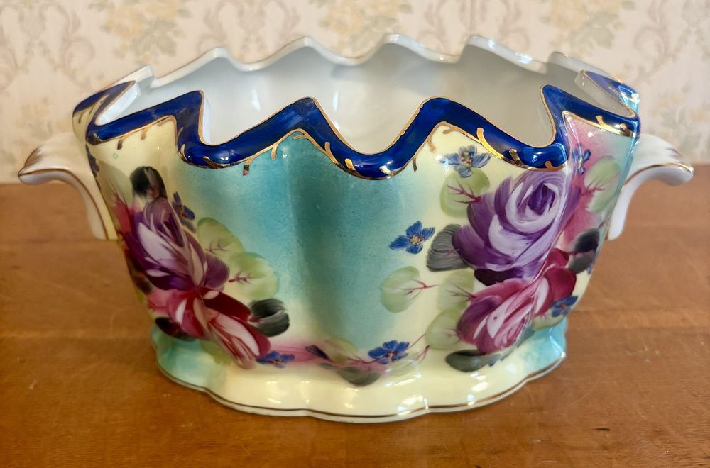 Lot 258: Large Hand Painted Porcelain Centerpiece Bowl with Scalloped Rim and Gilded Handles
