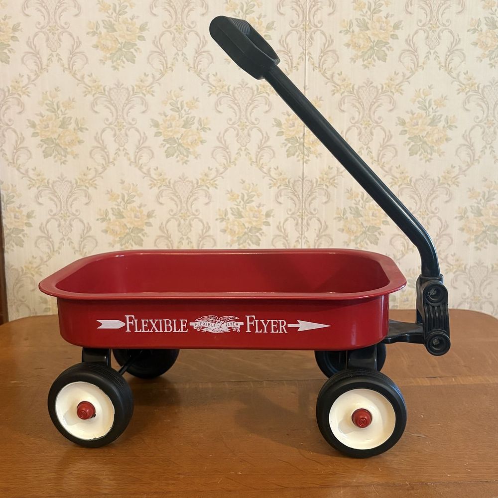 Lot 263: Miniature Flexible Flyer Red Steel Toy Wagon