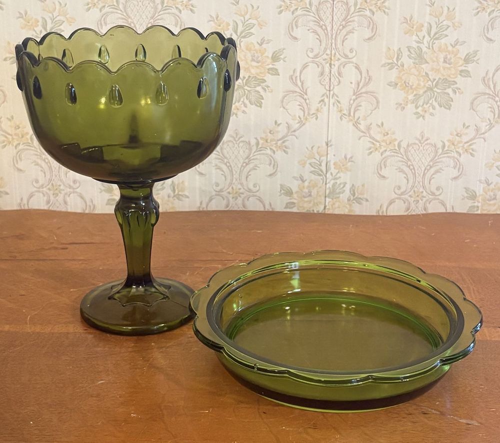 Lot 278: A Two Piece Lot of Olive Green Pressed Glass Pedestal Candy Dish and Matching Scalloped Bowl
