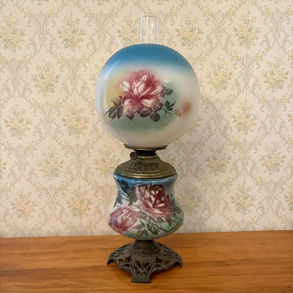 Lot 339: Antique Gone with the Wind Style Hand Painted Floral Double Globe Oil Lamp With Damage