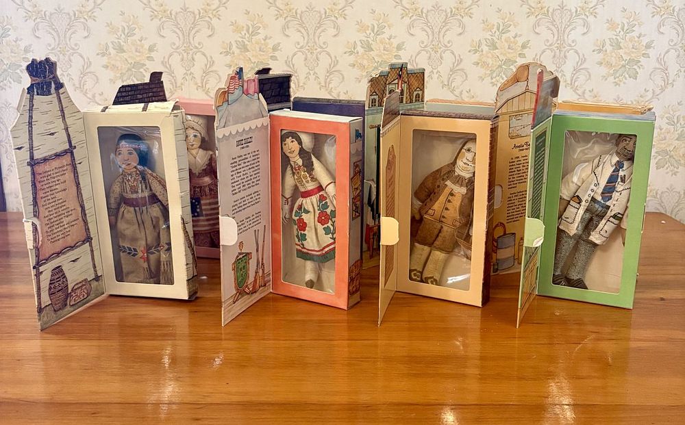 Lot 367: An Assortment of Vintage Hallmark Historical and Holiday Cloth Dolls in Original Display Boxes
