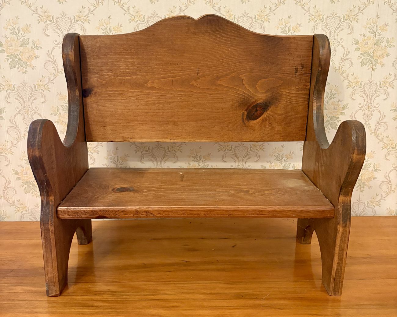 Rustic Miniature Pine Settle Bench