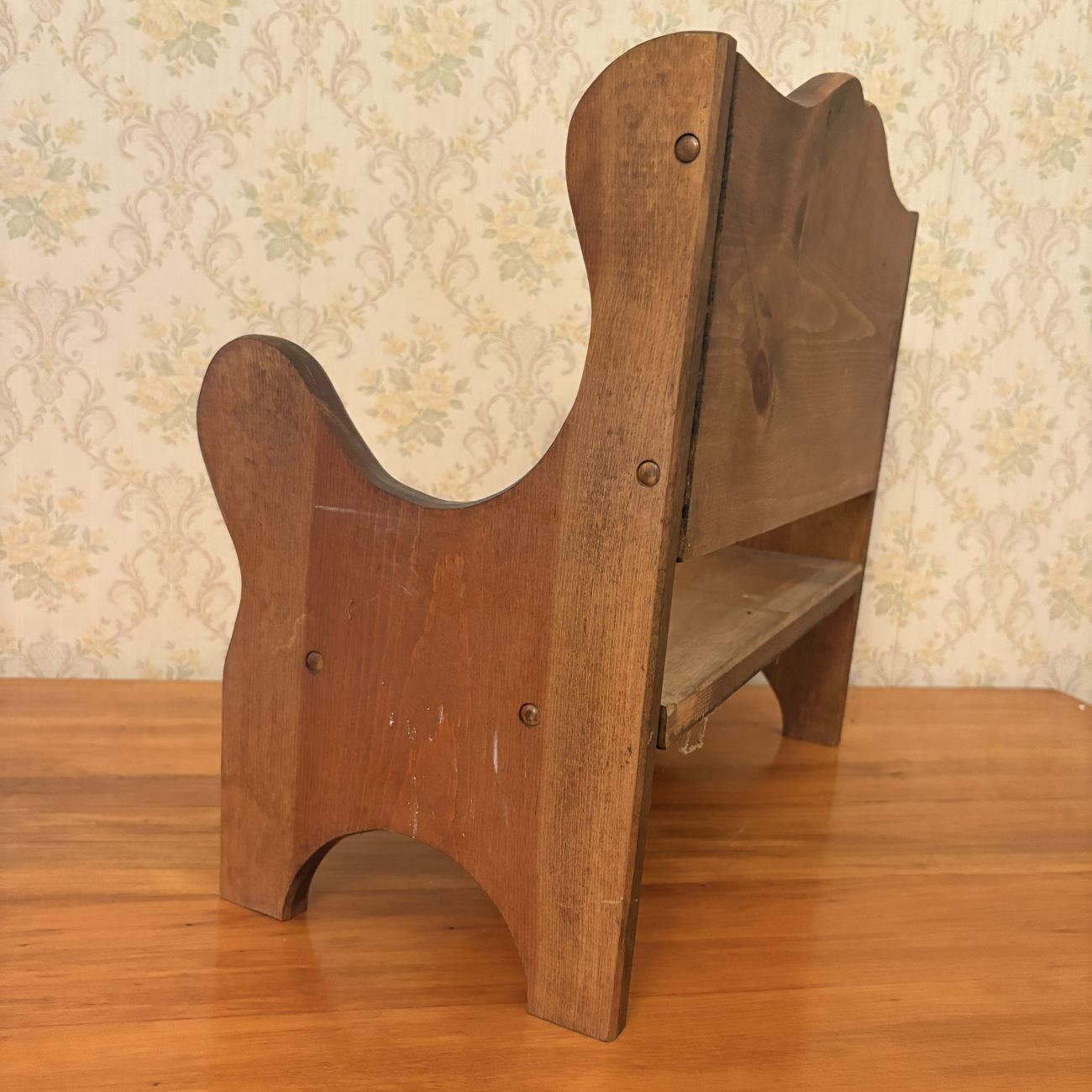 Rustic Miniature Pine Settle Bench