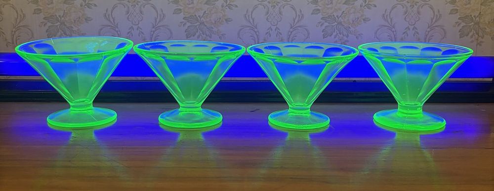 Lot 479: A Set of Four Uranium Depression Glass Paneled Sherbet Cups