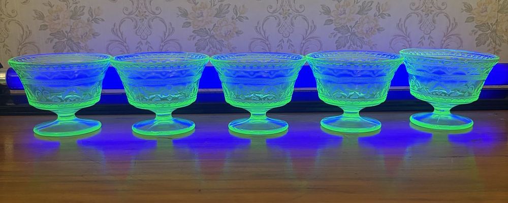 Lot 481: Set of Five Green Uranium Glass Footed Sherbet Dessert Cups