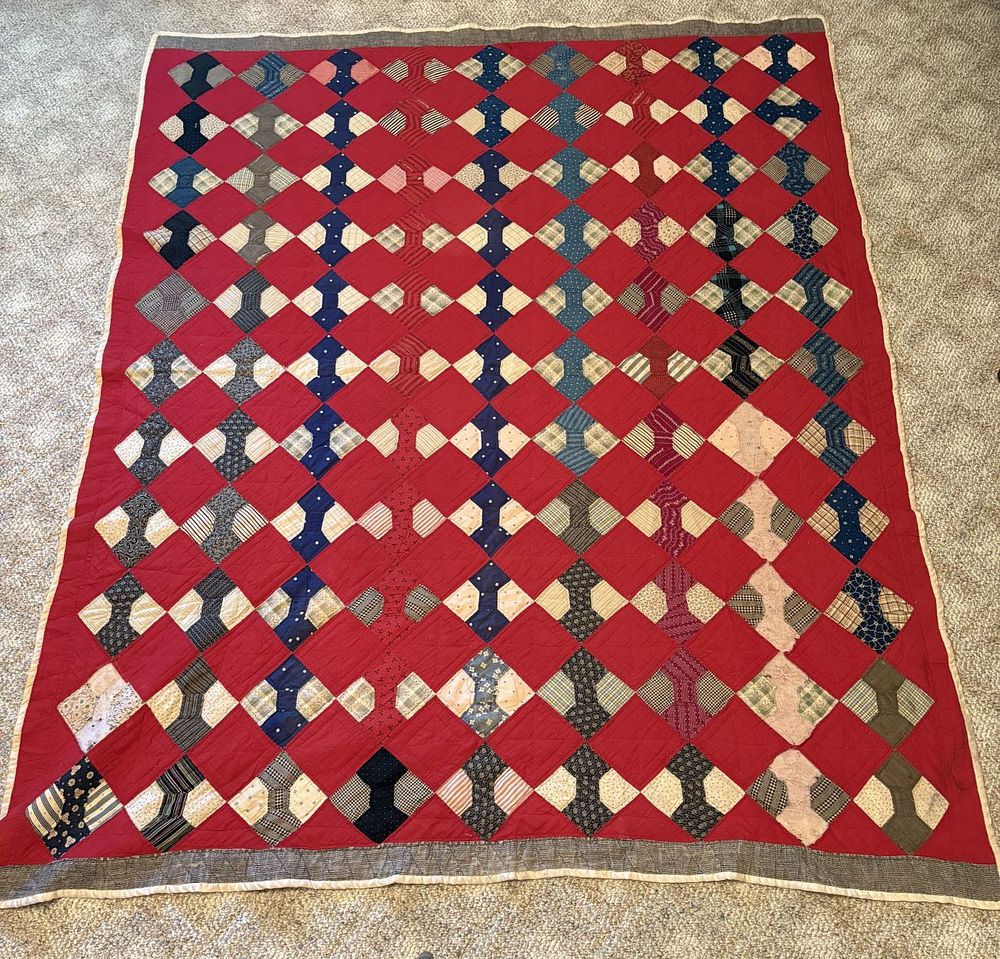 Lot 507: Antique American Hand Stitched Cotton Bow Tie Patchwork Quilt