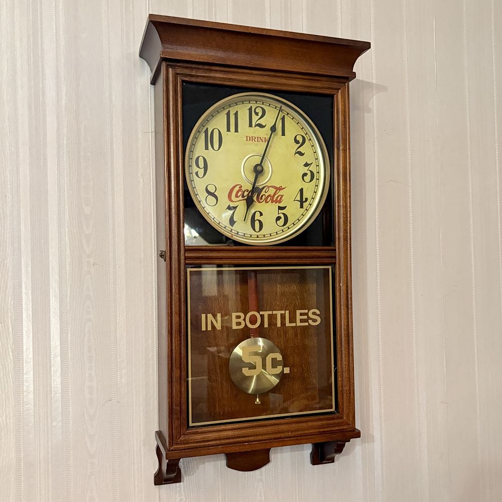 Lot 515: Ridgeway Coca-Cola Advertising Regulator Style Pendulum Wall Clock