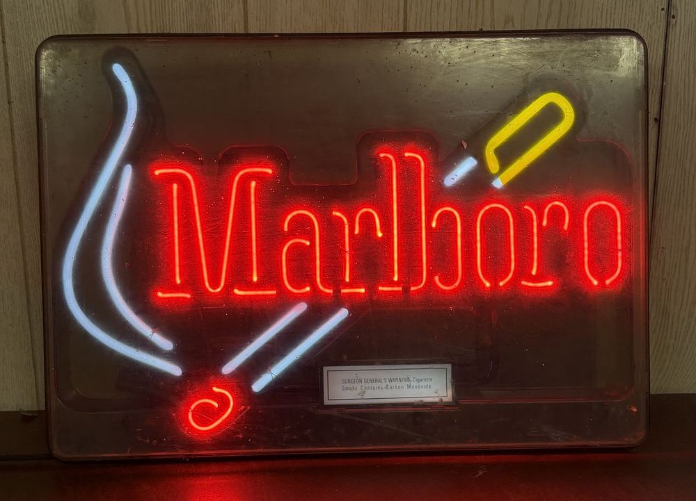 Lot 678: Marlboro Neon Advertising Sign in Acrylic Case Circa 1997