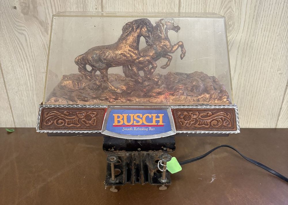 Lot 681: Vintage Busch Beer Western Theme Lighted Motion Display