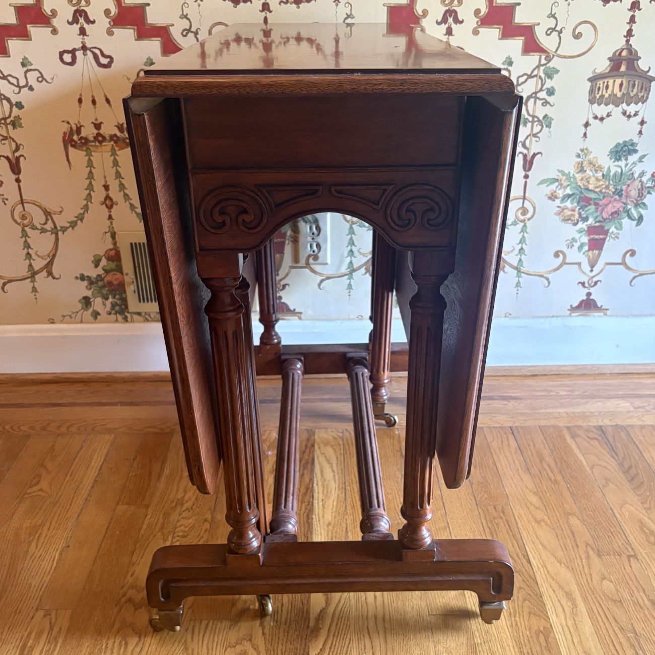 Mahogany Veneer Sutherland Drop Leaf Gate Leg Table with Brass Casters
