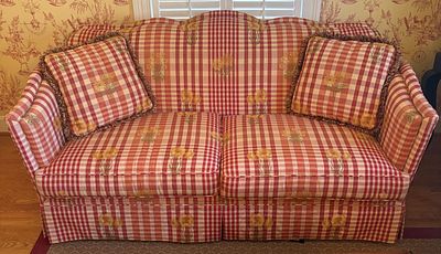 Pearson Upholstered Camelback Loveseat in Poppy Gingham. FOR PICK UP OR TRANSPORT ONLY, WILL NOT 