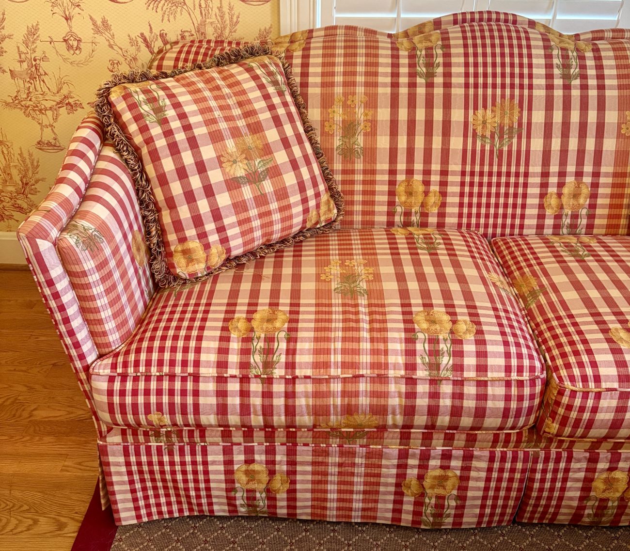 Pearson Upholstered Camelback Loveseat in Poppy Gingham