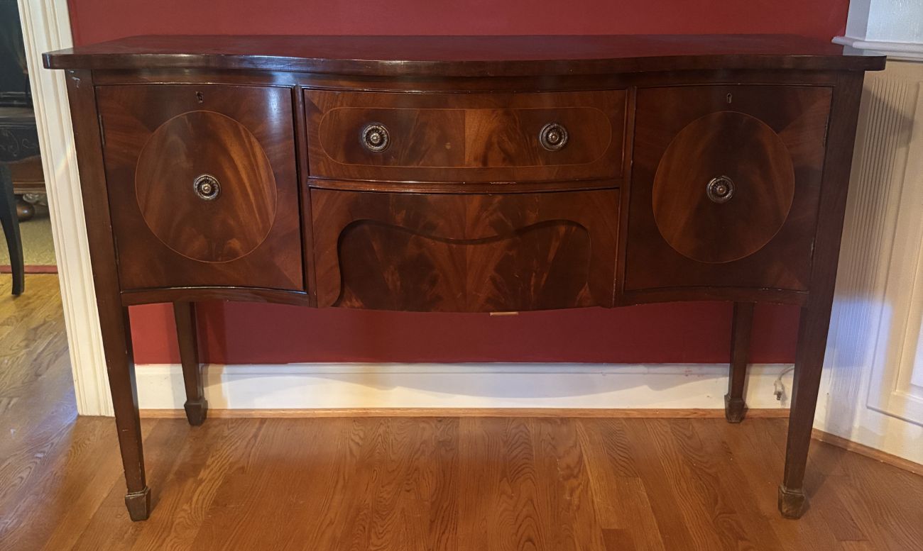 Federal Style Serpentine Inlaid Mahogany Sideboard