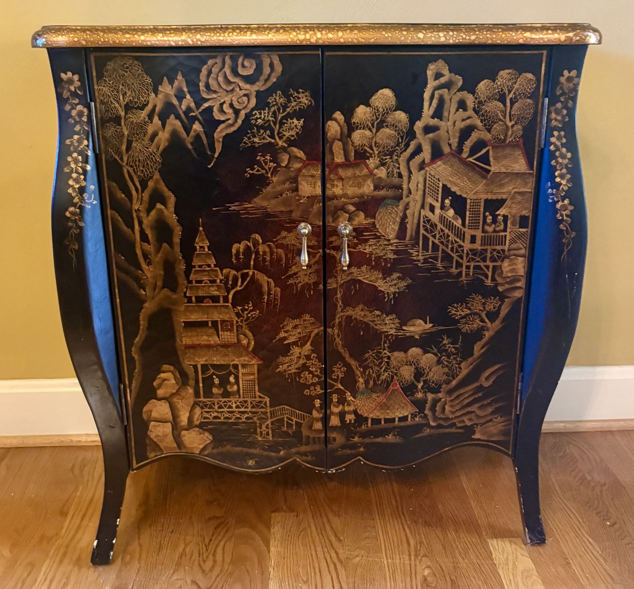 Decorative Crafts Inc. Chinoiserie Lacquered Bombe Accent Cabinet