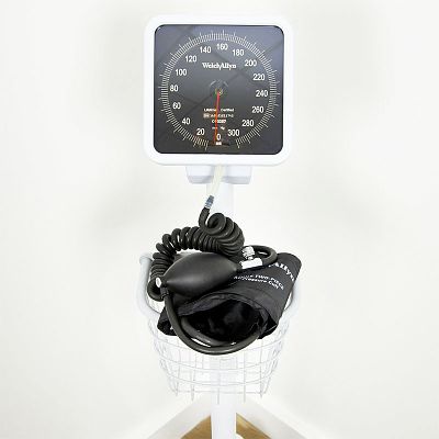 WELCH ALLYN DURASHOCK STAND-MOUNTED BLOOD PRESSURE MONITOR, SERIES 767 NEVER USED. This 