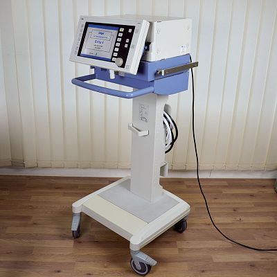 DRAGER EVITA 4 RESUSCITATIVE/INTENSIVE CARE VENTILATOR