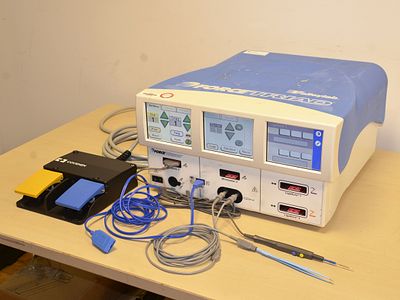 VALLEYLAB FORCE TRIAD ELECTRIC SCALPEL
