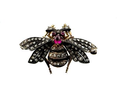 14K Sterling Diamonds Figural Bee Brooch. Item/Description: Fabulous jeweled figural bee brooch 