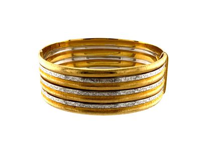 Mario Buccellati 18K Gold Two Tone Cuff Bangle. Item/Description: Fabulous signed rigid bangle 