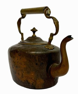 Antique Victorian Copper Tea Kettle. Item/Description: Antique Victorian hand-hammered copper 