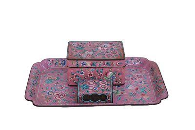 Chinese Cloisonne Enamel Smoking Set. Item/Description: Antique Chinese cloisonne enamel on 