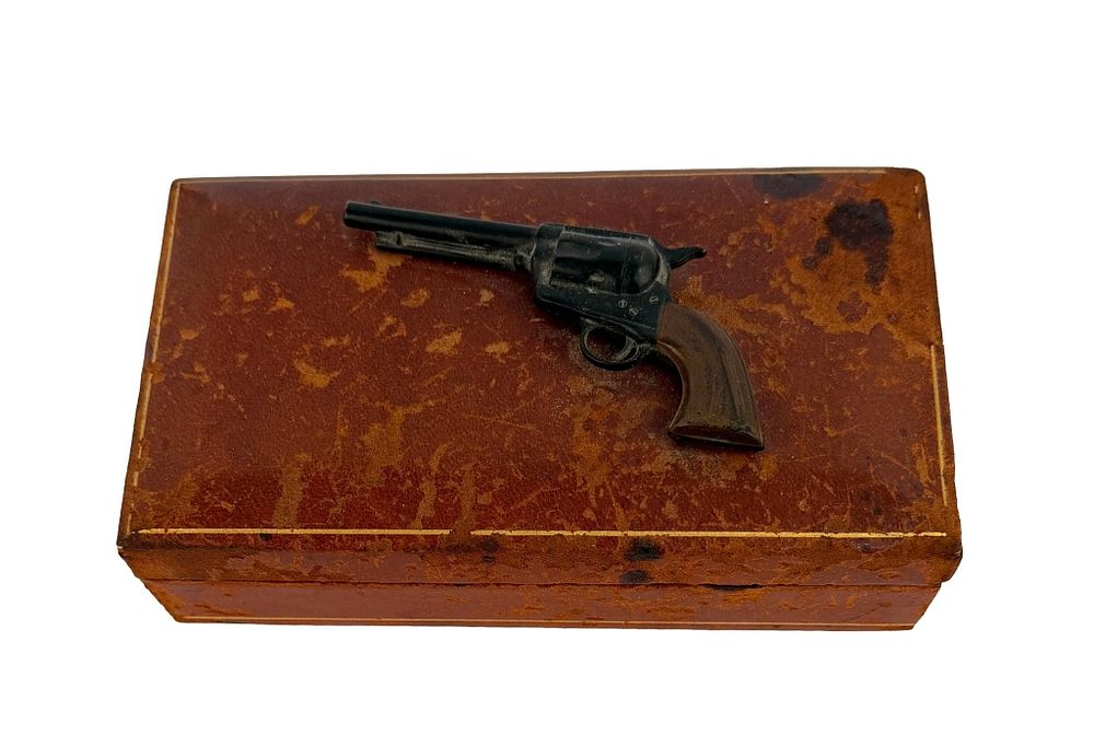 Western Novelty Miniature Revolver Vintage Box. Item/Description: Mid-century Old Western 