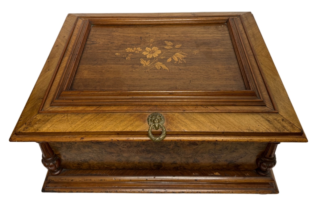Regina Tabletop Symphonion Disc Music Box