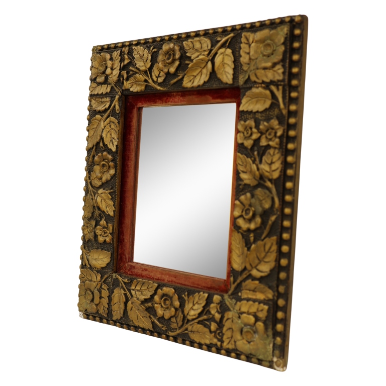 European Hand-Carved Gilded Oak Wall Mirror