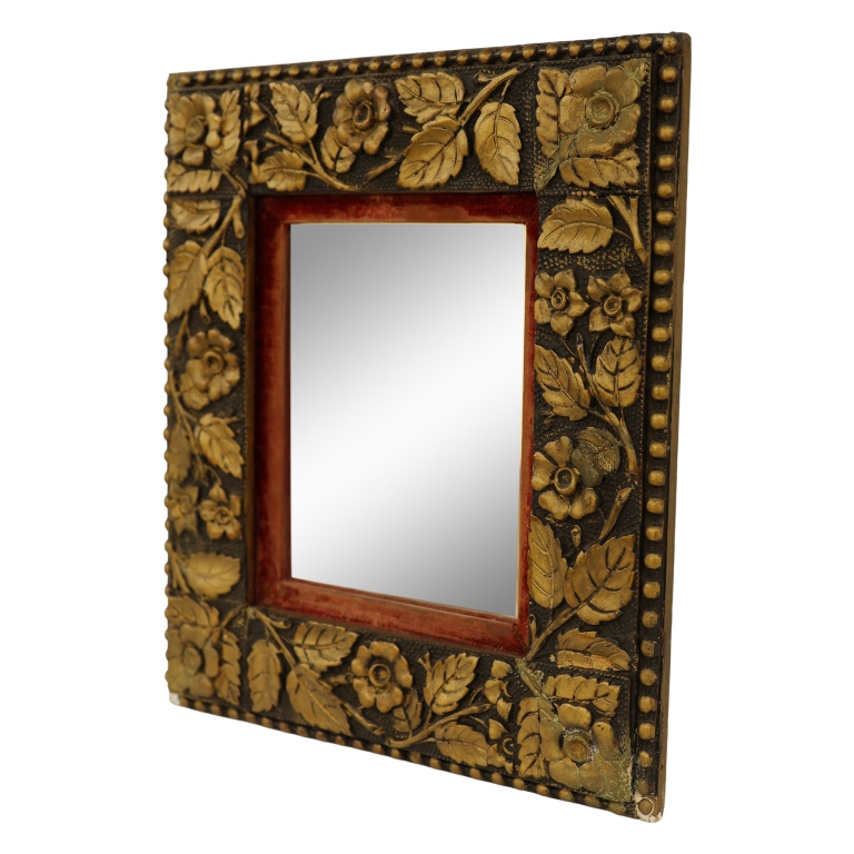 European Hand-Carved Gilded Oak Wall Mirror