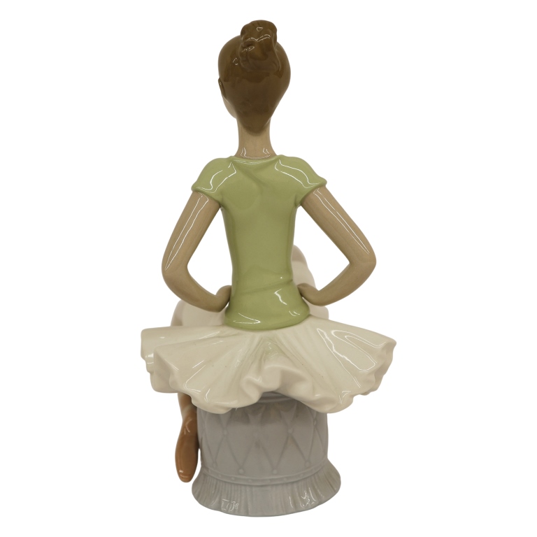 Lladro "Laura Ballerina" Figurine