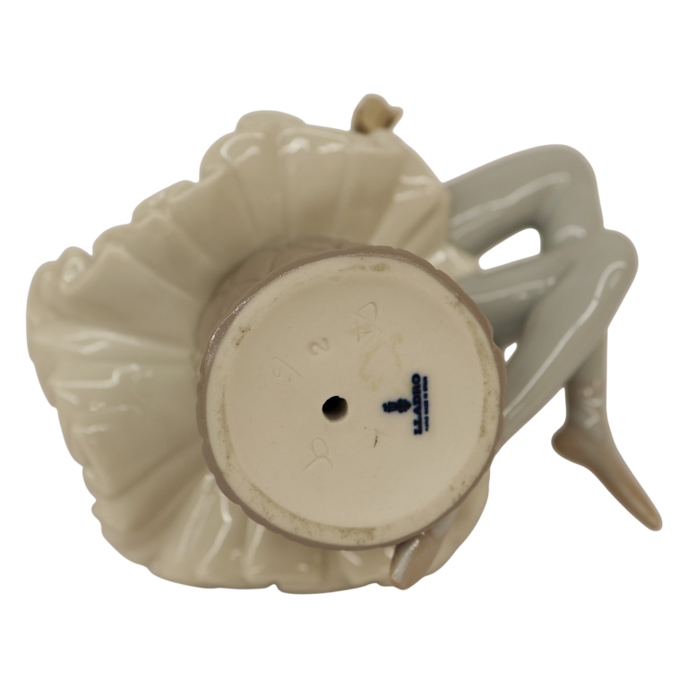 Lladro "Julia" Ballerina Porcelain Figurine