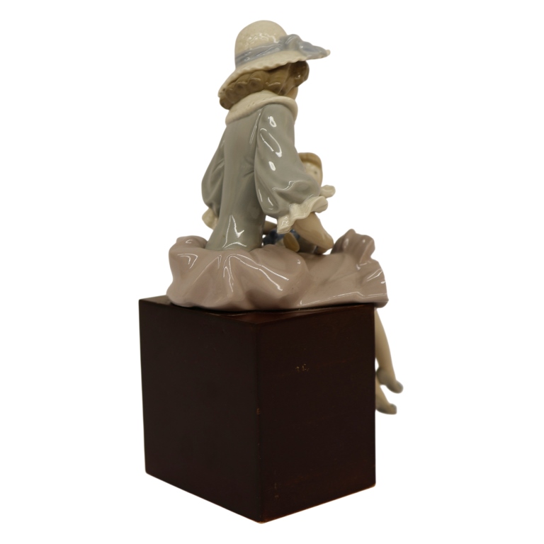 Lladro "Debbie and Her Doll" Porcelain Figurine