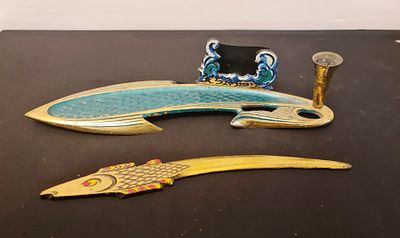 Tamar תמר מעמד משרדי עם סכין לפתיחת מכתבים, מעמד לעט ויומן, תווית מס קניה . Tamar Israel תמר - 