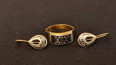 Kubachi סט תכשיטים טבעת וזוג עגילים רוסיים ניילו כסף 925 חתומים. Kubachi סט תכשיטים טבעת וזוג 