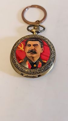 Stalin שעון כיס עם דמותו של יוסף סטאלין, מצב עבודה תקין, עם מחוג שניות. Stalin שעון כיס עם 