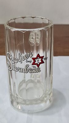 Stolper Sternbrau Austria כוס בירה עתיקה, עשויה, עם סמל מגן דוד, עשויה קריסטל . מותג Stolper 
