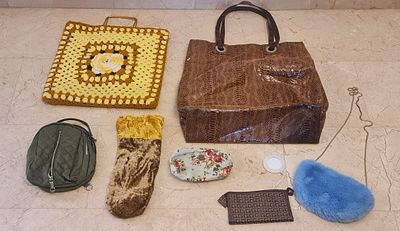 7 תיקים מגוונים, מותגים Zara Tama Anna Sui ואחרים. . 7 תיקים מגוונים, מותגים Zara Tama Anna Sui 