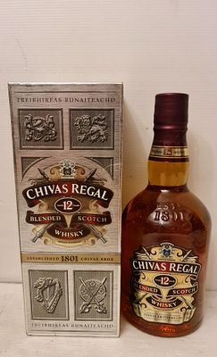 וויסקי Chivas Regal 12 Year Old Whisky שיבאס ריגאל בן 12 שנה, סגור הרמטית, באריזת קרטון מקורית. 
