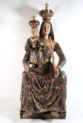 Magnificent Life Size Mexican colonial Virgin of Valvanera with Child, New Spain 18th century. Ma 