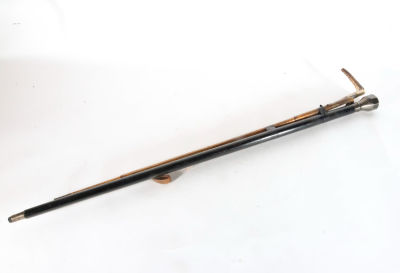 Lot of 3 antique English walking sticks from the 19th century. In silver, antler and wood. 