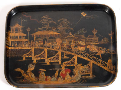 Chinese tray for export to England, 19th century. In lacquer, 40 x 30 cm