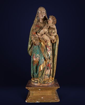 Castilian School of the 16th Century - Virgin and Child. Polychrome and gilded carved wood. 
