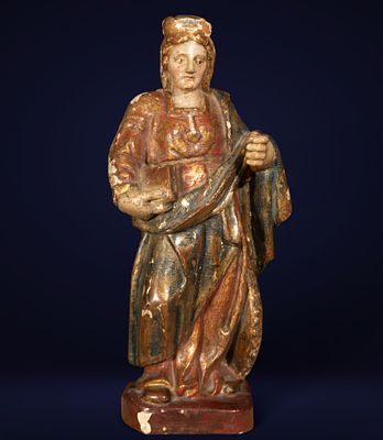 Beautiful carving of Saint Barbara from the late 15th to early 16th century. 40 x 12 x 10 cm