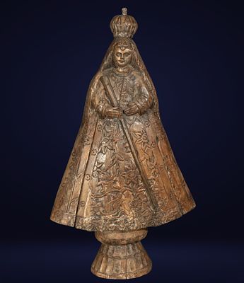 Decorative and Large Virgin of Antipolo of the Philippines, Colonial Filipino work, 16th century.