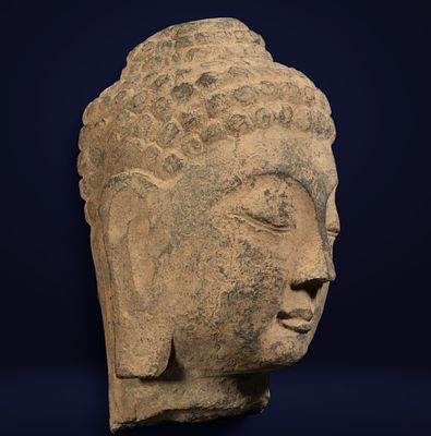 Rare Burmese/Myanmar Buddha Head in Stone, 19th Century. Measurements: 25 x 20 cm approx. In stone