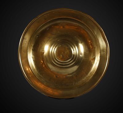 Large Alms Plate from Nuremberg, Germany, 16th/17th century. 2.5 x 33.7 x 33.7 cm