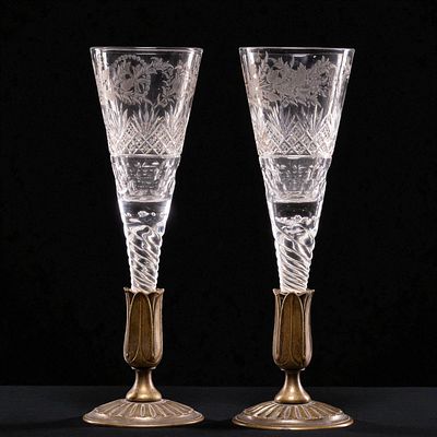 Pair of antique crystal wedding glasses, 19th century. Cut crystal and gilt bronze. Dimensions: 