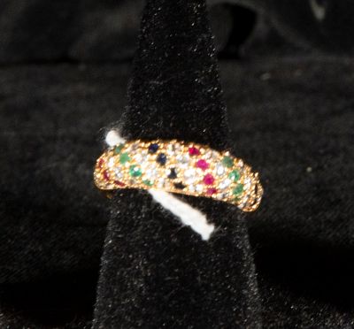 Tutti Frutti-style ring with precious stones. 18k yellow gold. Ring crafted in 18-karat yellow 