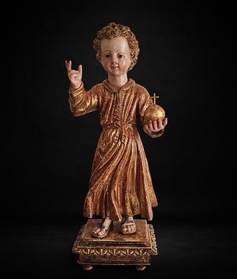Important Hispanic-Flemish Holy Child of the 16th Century. Made of polychrome wood: 65 cm high. 